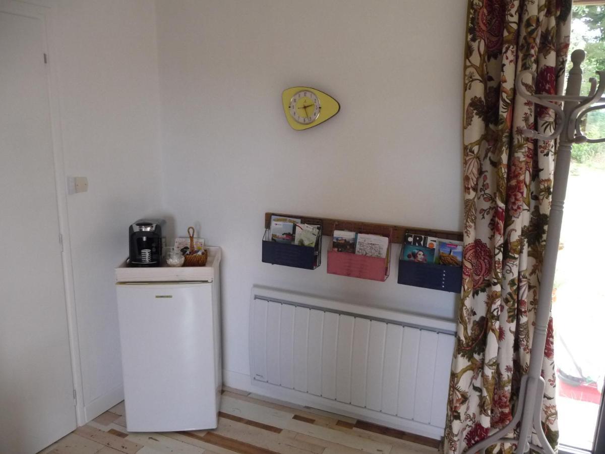Bretagne Chambre D'Hotes Suite 53M2 Et Caravane Vintage Avec Cuisine Et Salle De Bains Privees Brittany B&B 53M2 Suite And Vintage Caravan Glamping With Private Kitchen And Bathroom Pleumeur-Gautier Ngoại thất bức ảnh